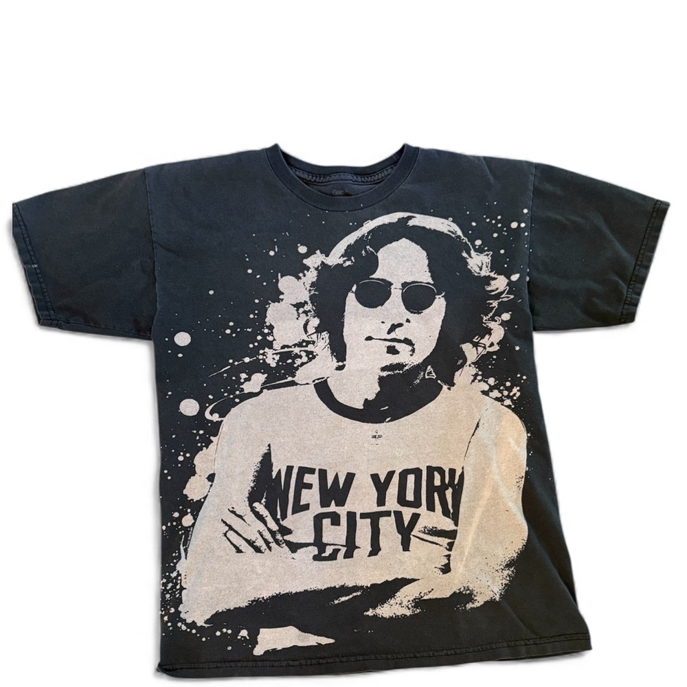 BEatles Black Graphic T-Shirt vintage. Rocker tee shirt.
